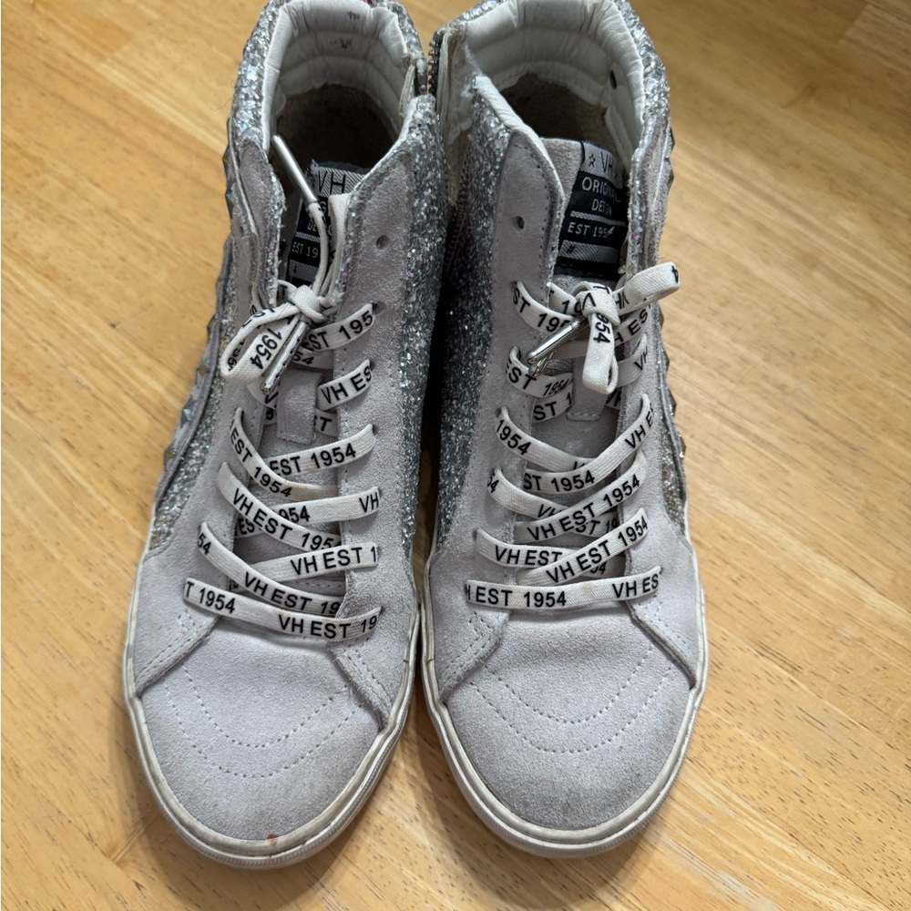 Vintage Havana sneakers size 7.5